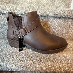 Torrid Dark Brown Ankle Booties